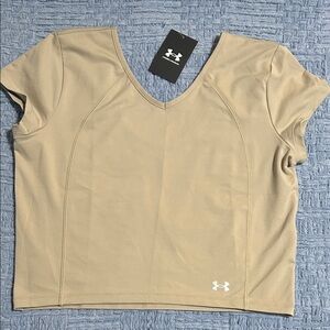 Under Armour Women's Beige V-Neck Tee